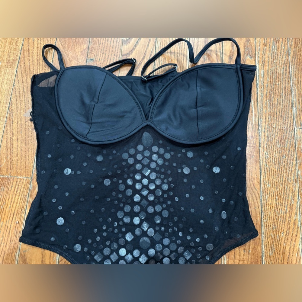 Fashion Nova Black Top with Sparkling Details - Picture 4 of 8